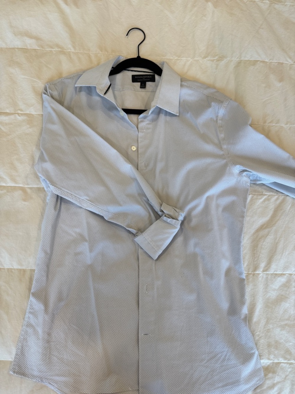 Banana Republic Light Blue Micro-Dot Men's Dress Shirt
